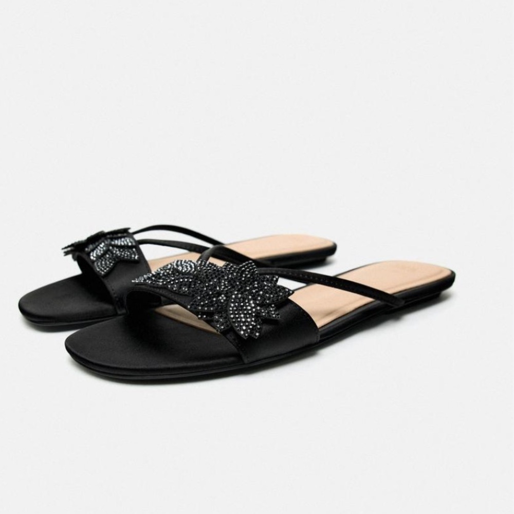 Zara Nwt Rhinestone Floral Sandals Black